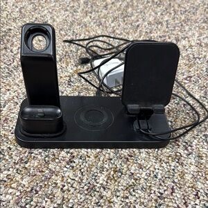 Black Charging Station Dock